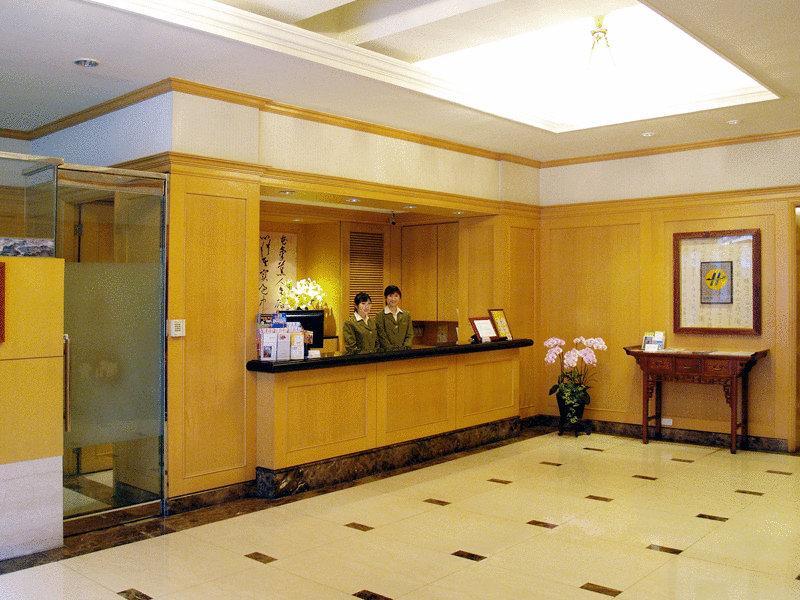 Dong Wu Hotel Тайбей Екстер'єр фото